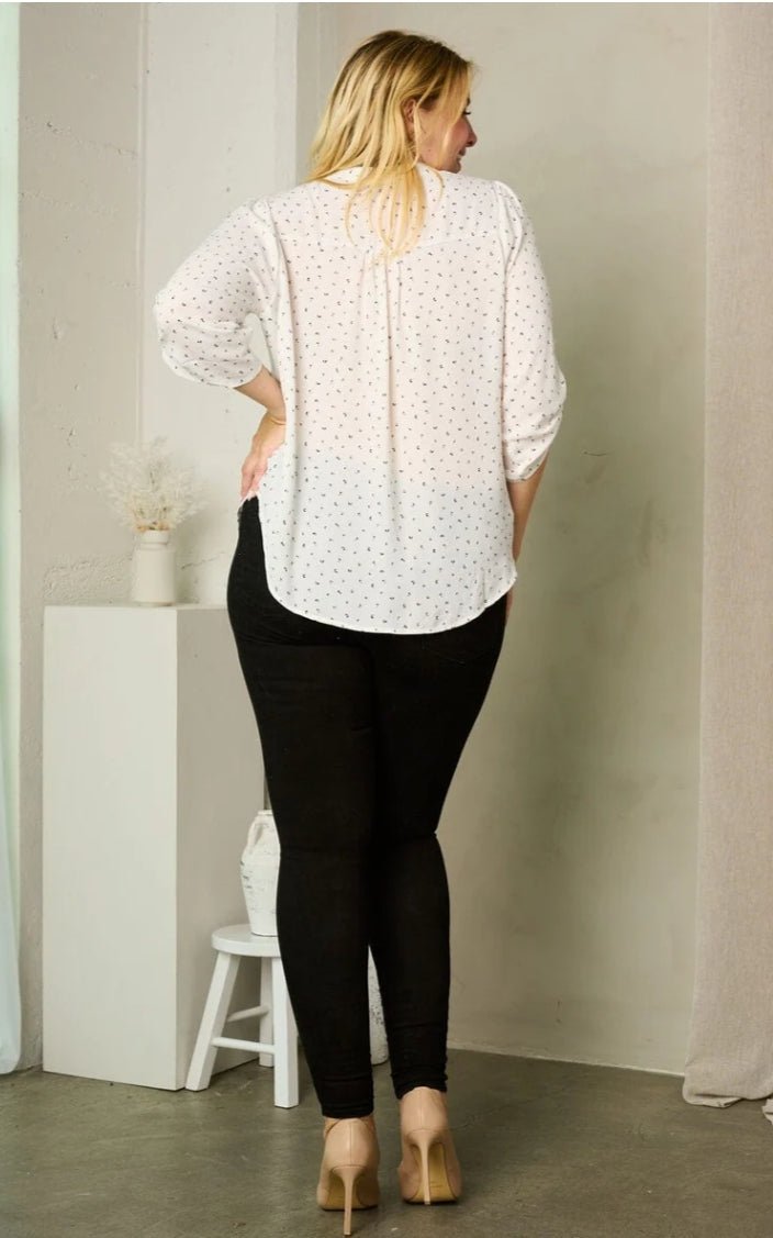 Plus Size 3/4 Sleeve V-Neck Floral Blouse - JBAEssential's